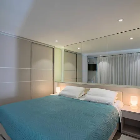 Daire Sapounario Luxury Resmo